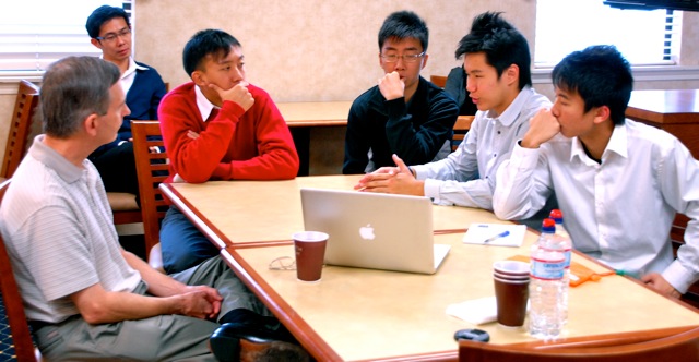 Mentoring Students Chosen for the HCI Best Business Idea Award